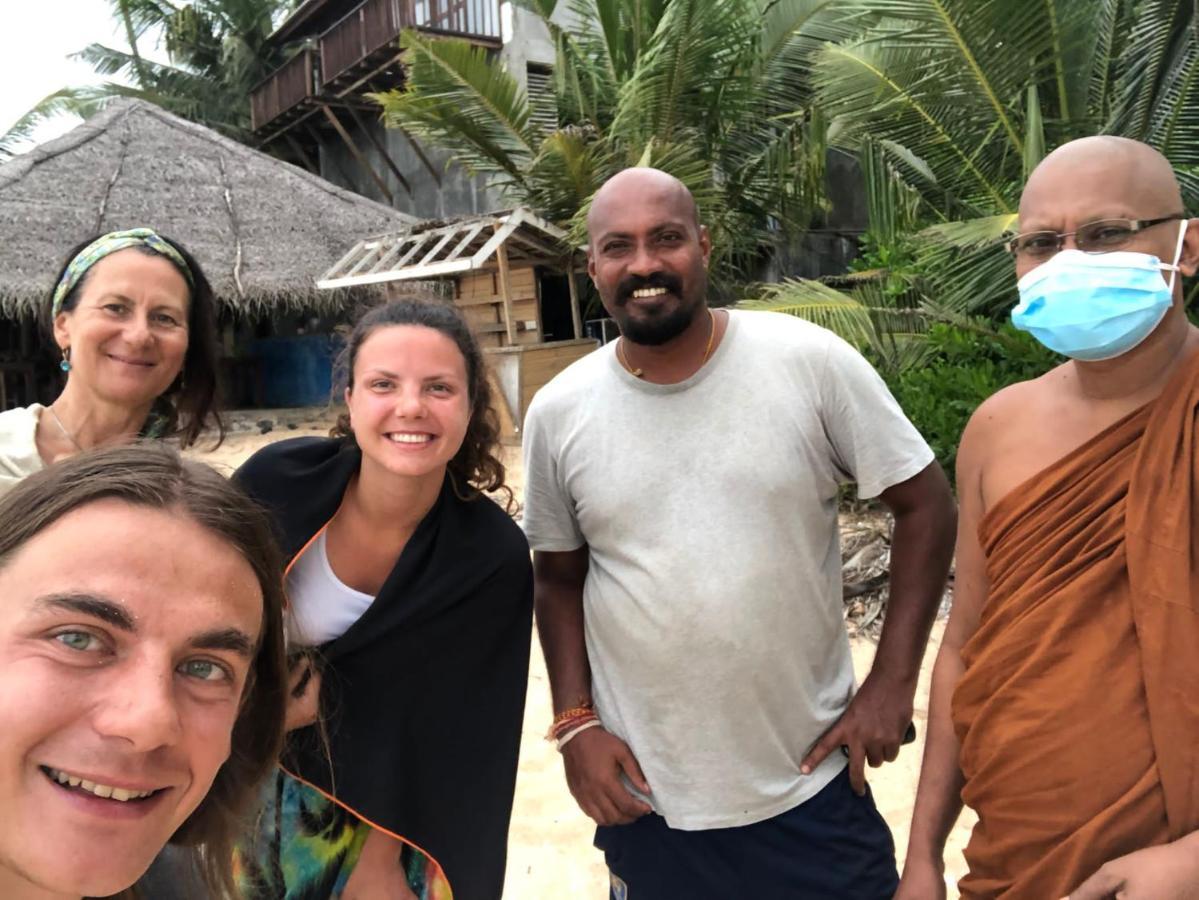 The Alpha Monkey Hotel & Tree House Tangalle Bagian luar foto