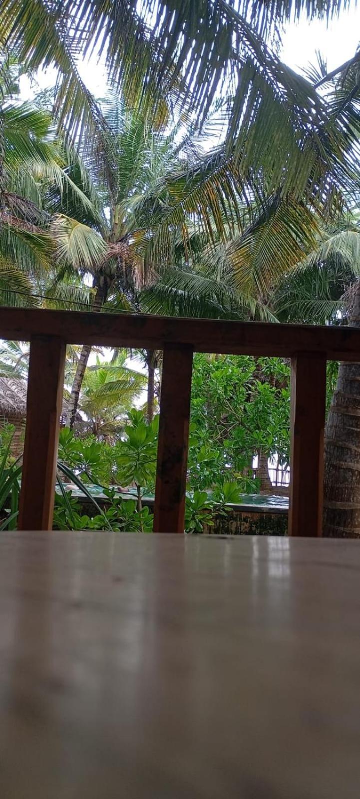 The Alpha Monkey Hotel & Tree House Tangalle Bagian luar foto