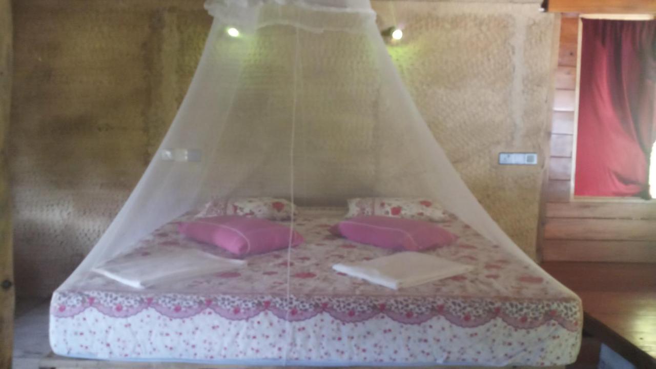 The Alpha Monkey Hotel & Tree House Tangalle Bagian luar foto
