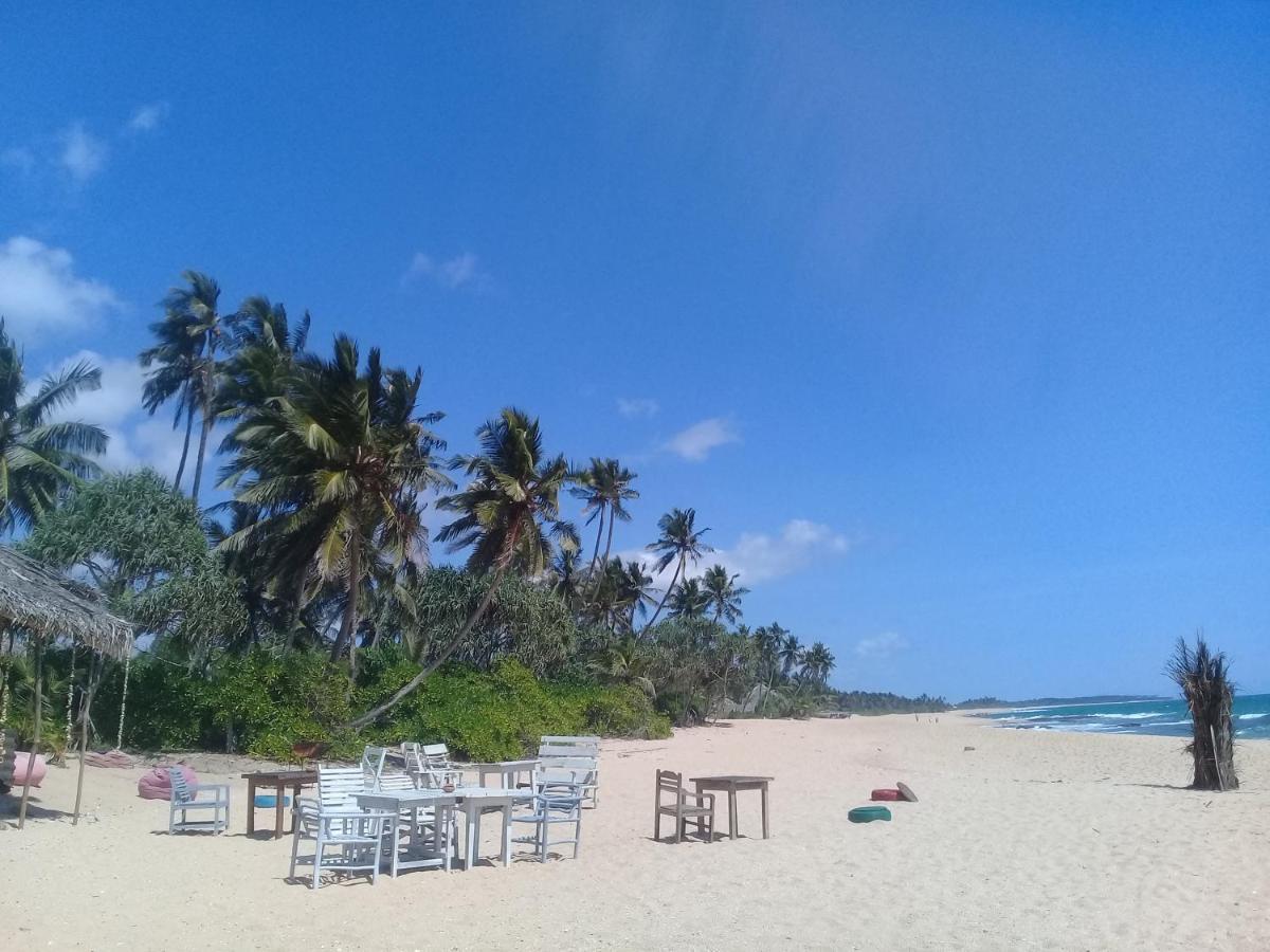 The Alpha Monkey Hotel & Tree House Tangalle Bagian luar foto